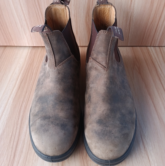 Blundstone Other - Blundstone Classic 585 Chelsea Boots - Men's Size US 12 Rustic Brown Leather.